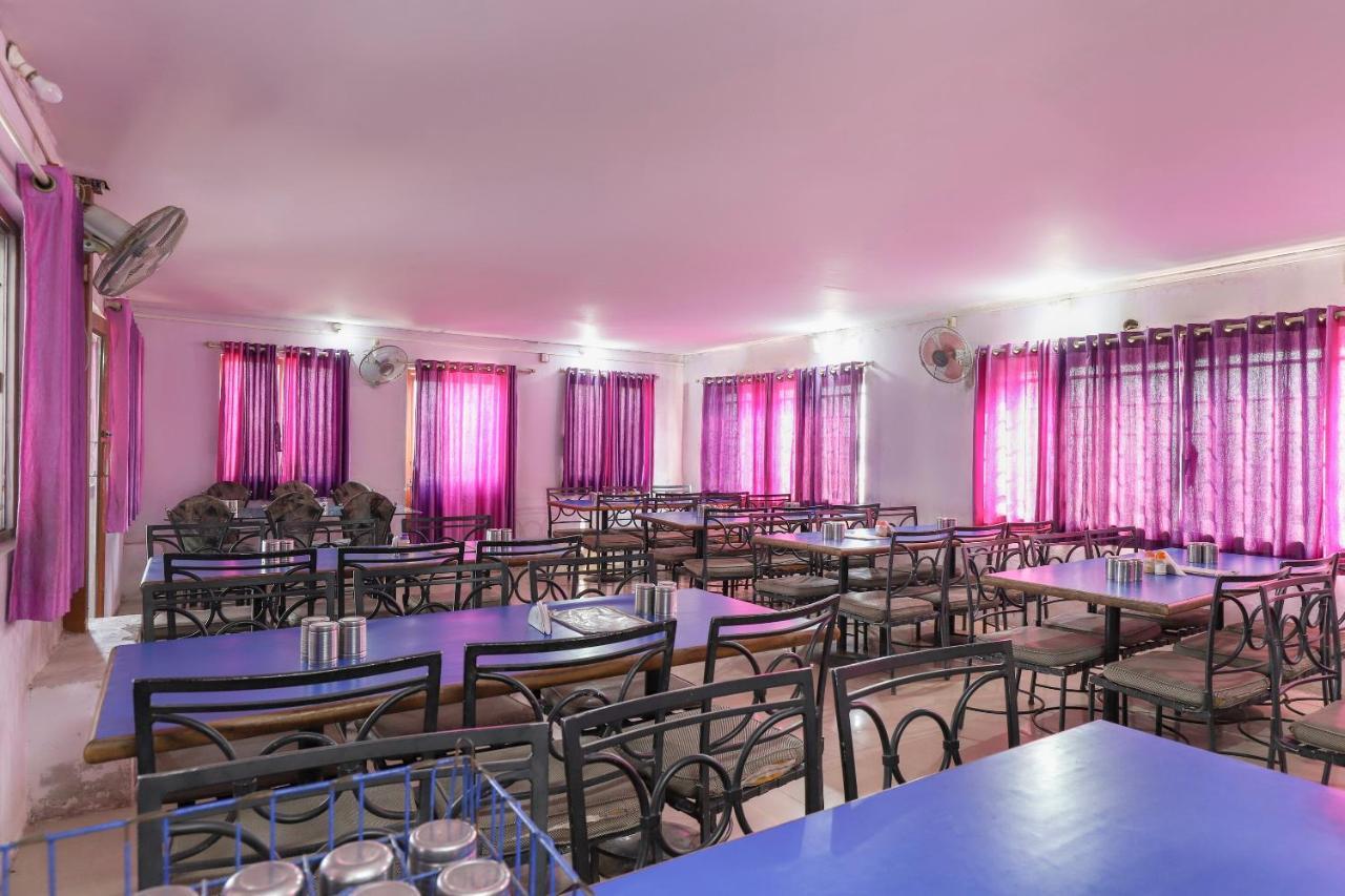 Spot On Hotel Shyam Inn Halol Exterior photo